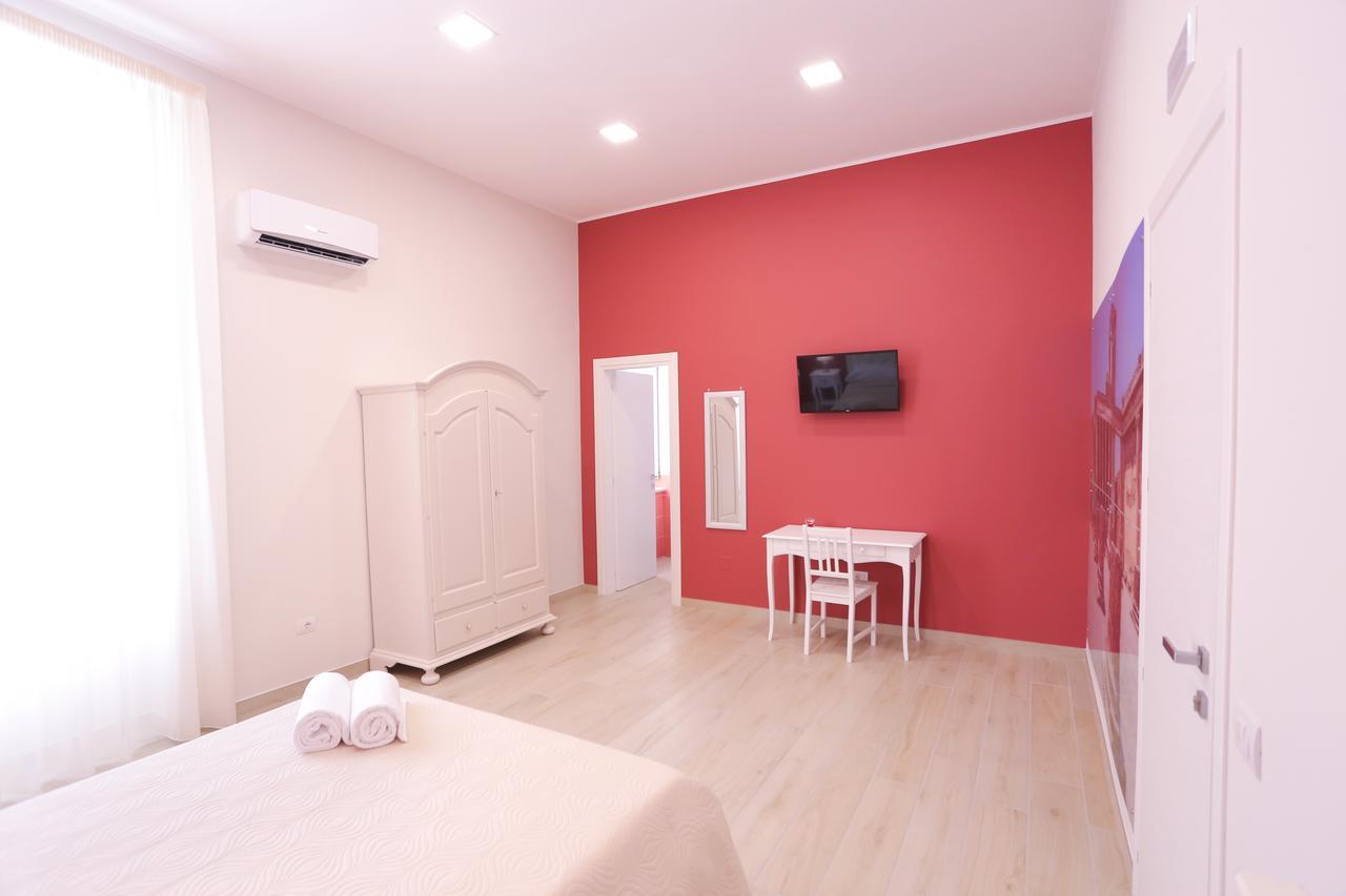 Gleda Rooms Deluxe بومبيي المظهر الخارجي الصورة